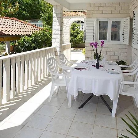 Apartment Katarina - Private Pool 80m From